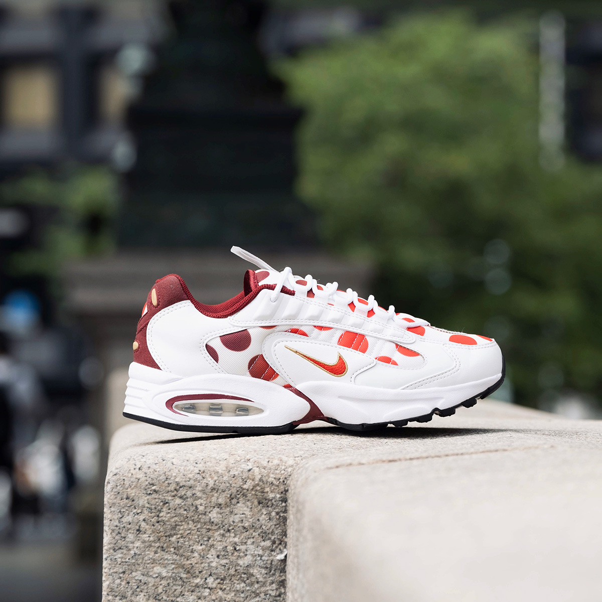 NIKE AIR MAX TRIAX | AIR MAX TAILWIND IV “NIPPON” | 特集ページ