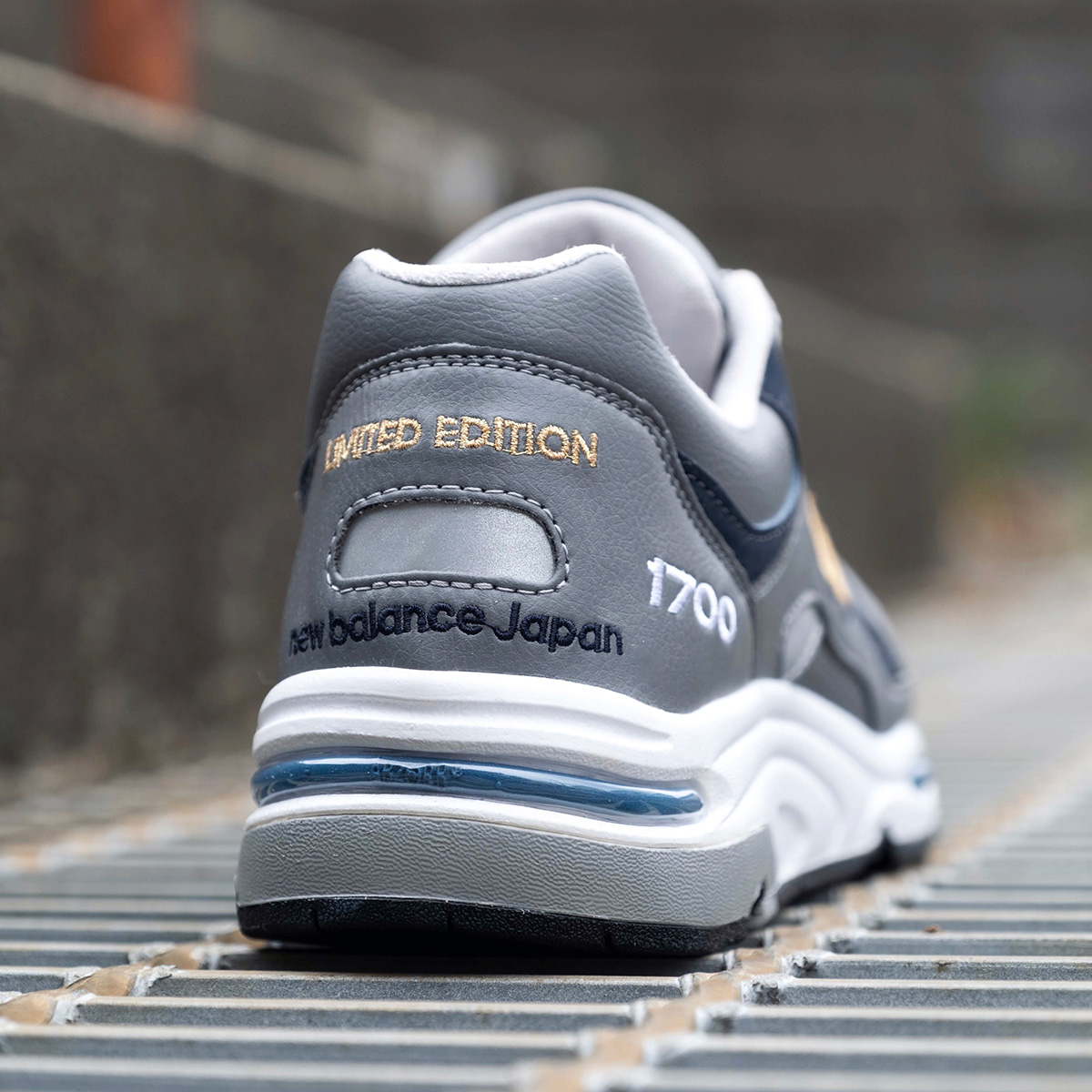new balance CM1700 “JAPAN LIMITED” | 特集ページ Features | mita sneakers