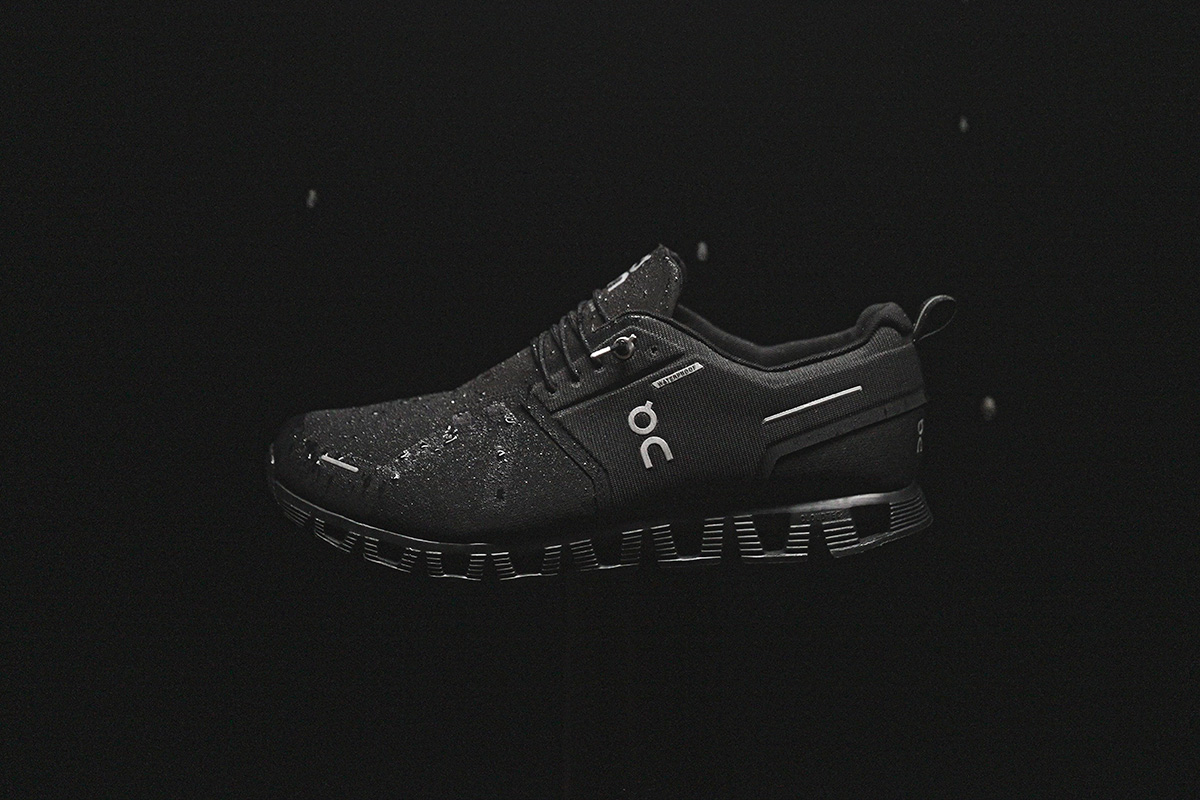 On CLOUD 5 WATERPROOF & CLOUD 5 | 特集ページ Features | mita